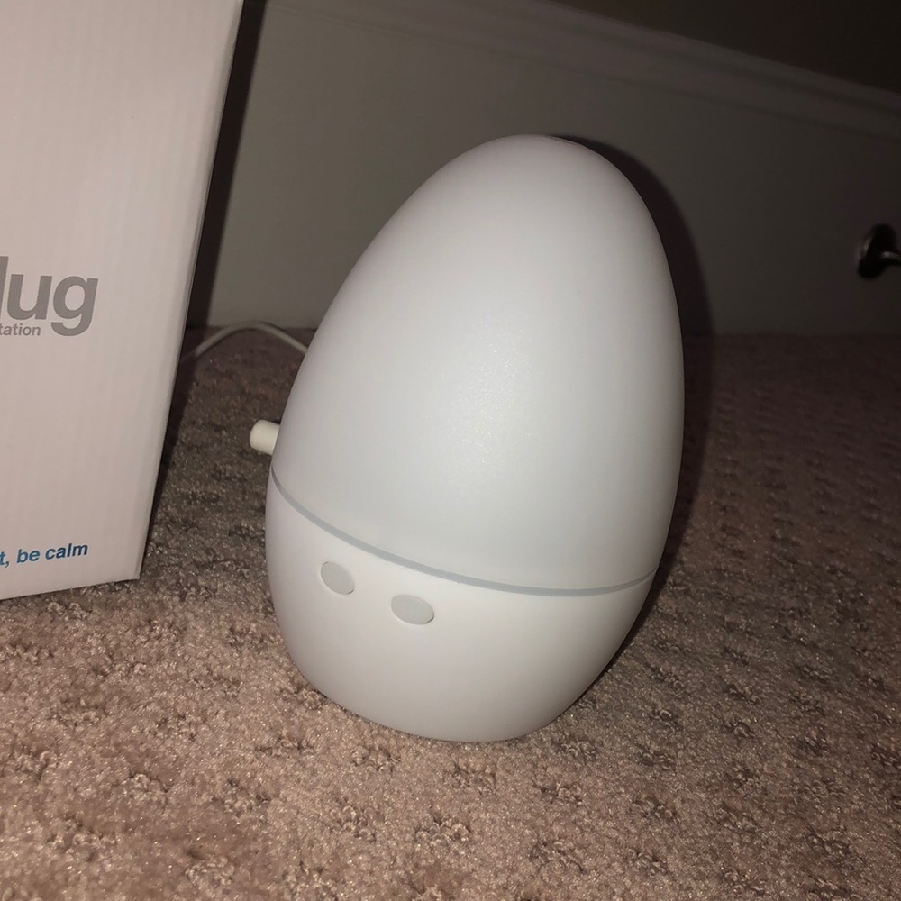 Essential oil diffuser - Picture 2 of 3